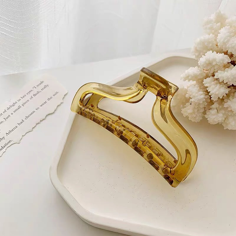 Simple grasping chuck hair taking a bath