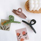 Simple grasping chuck hair taking a bath