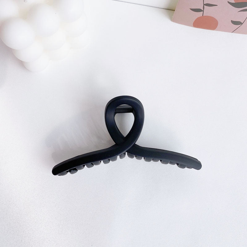 Simple grasping chuck hair taking a bath