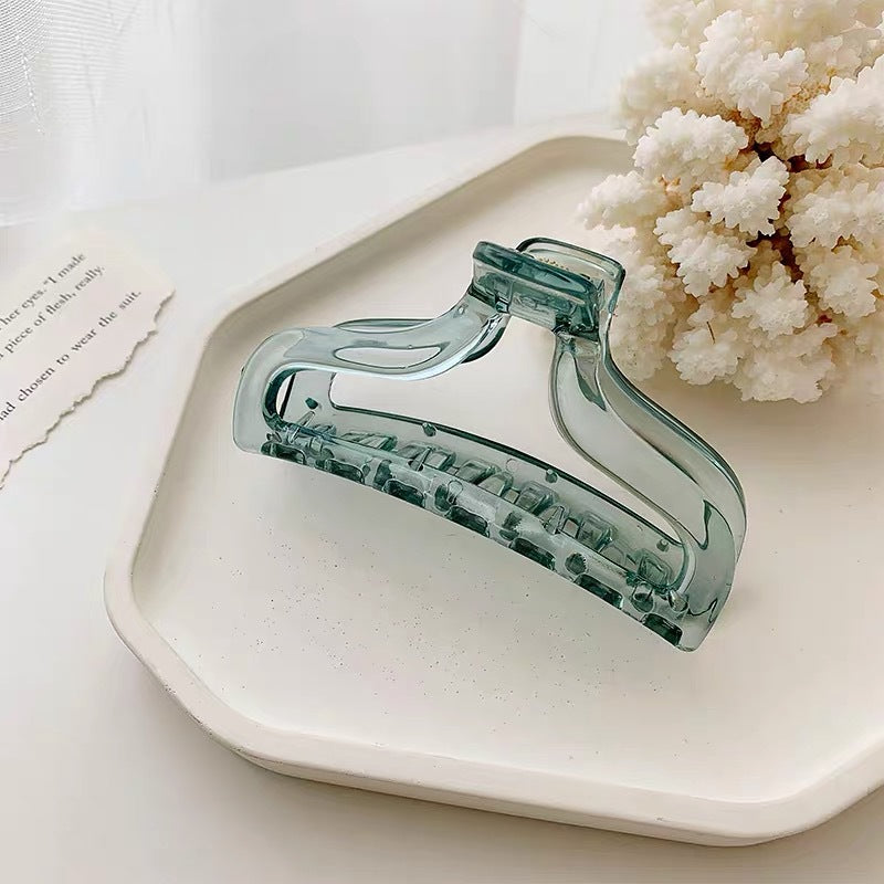 Simple grasping chuck hair taking a bath