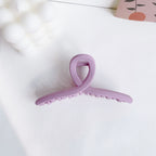 Simple grasping chuck hair taking a bath