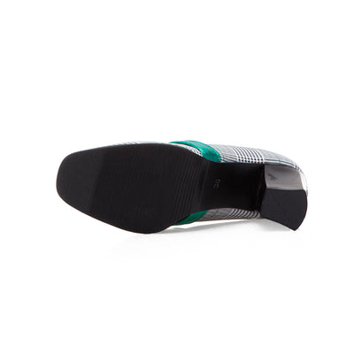 Elvyna – Elegante Instappers met Metalen Sierstuk