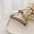 Simple grasping chuck hair taking a bath