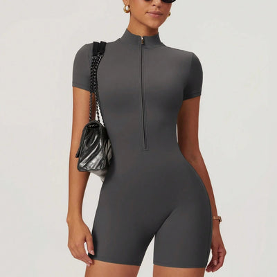 Nayela – Sportieve Yogaset met Sexy Look en Ritsdetail