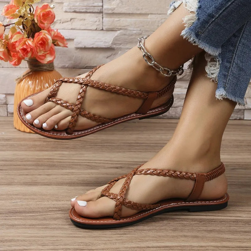 Melora – Gevlochten Teensandalen voor de Zomer