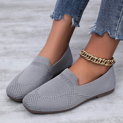 Velona – Casual Flat Sneakers with Flexible Sole